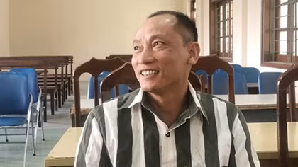 Ngày trở về của người đàn ông mang trọng án