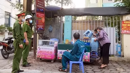 Quyết liệt phòng, chống dịch nơi cửa ngõ Thủ đô