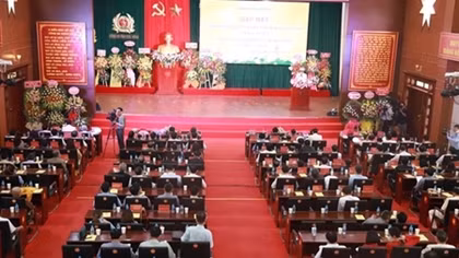 Công an Đắk Nông gặp mặt kỷ niệm 75 năm Ngày truyền thống CAND 