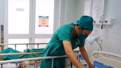 Cấp cứu chuyên nghiệp, cứu sống hai ca bệnh nguy kịch 