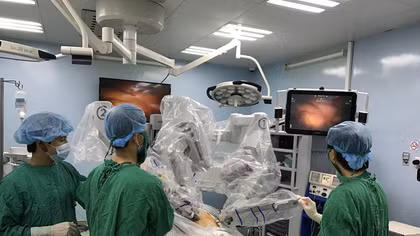 222 trường hợp đã được phẫu thuật bằng Robot thành công