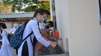 TP Hồ Chí Minh dự tính tách lớp để giãn cách học sinh 