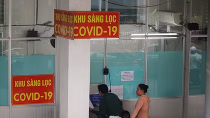 196/208 nhân viên BV Chợ Rẫy âm tính với COVID-19