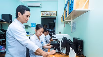 Việt Nam có máy phát hiện sớm bệnh ung thư cổ tử cung 
