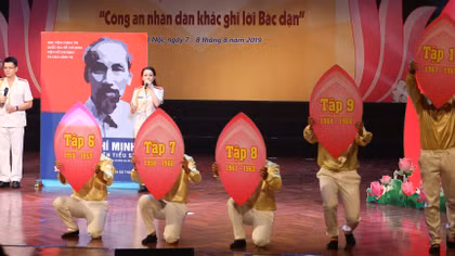 Khai mạc Liên hoan tuyên truyền, giới thiệu sách “CAND khắc ghi lời Bác dặn”