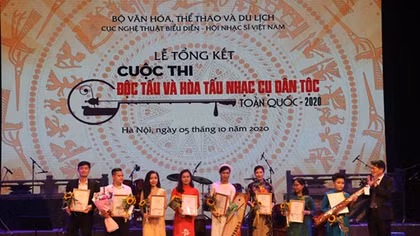 Bế mạc cuộc thi Độc tấu và Hòa tấu nhạc cụ dân tộc toàn quốc năm 2020