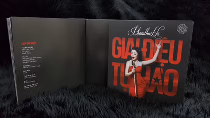 Phạm Thu Hà ra mắt album "Giai điệu tự hào" chào mừng 30-4