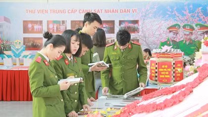 Tìm kiếm Đại sứ văn hóa đọc trong CAND năm 2020