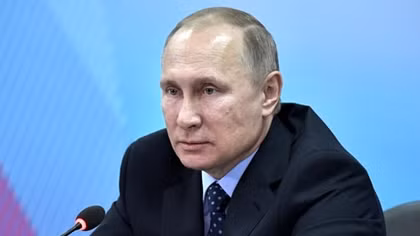 Tổng thống Putin ân xá cho một phụ nữ bị kết tội "phản quốc" 