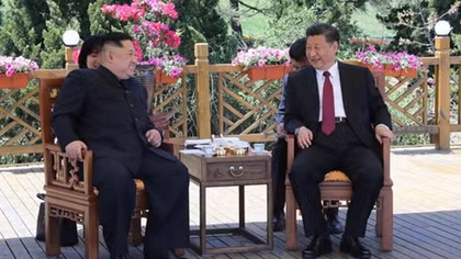 Nhà lãnh đạo Triều Tiên Kim Jong-un đang có "chuyến thăm đặc biệt" đến Trung Quốc 