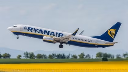 Nhiều người đột ngột "chảy máu tai" trên máy bay tới Croatia 