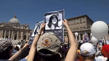 Phát hiện xương người tại sứ quán Vatican ở Rome, nghi từ thế kỷ trước 