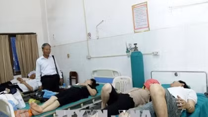 Xe chở lao động người Việt tại Lào gặp nạn, 2 người thương vong 
