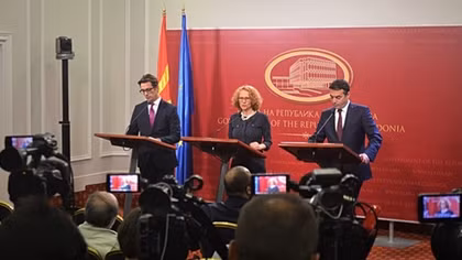 Macedonia khởi động đàm phán gia nhập NATO 