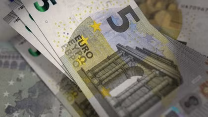 Người Anh sẽ phải trả 5 Euro để nhập cảnh vào EU 