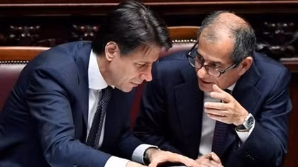 EU ra hạn chót về vấn đề ngân sách trước khi "xử" Italia 
