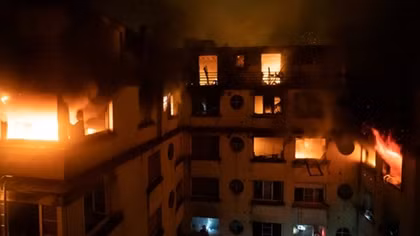 Hỏa hoạn kinh hoàng tại Paris, hàng chục người thương vong 