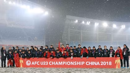 Tổng thống Hàn Quốc "vui lây" với một U23 Việt Nam "Fair play"