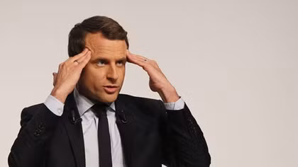 "Xôn xao" dự luật tị nạn gây chia rẽ Đảng của ông Macron 