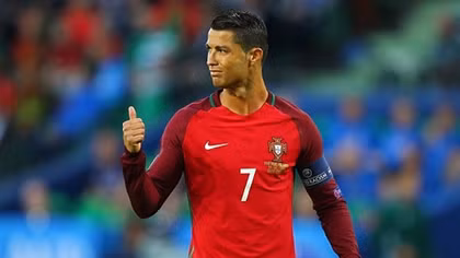 Ronaldo cùng đồng đội ngậm ngùi chia điểm trong ngày ra quân