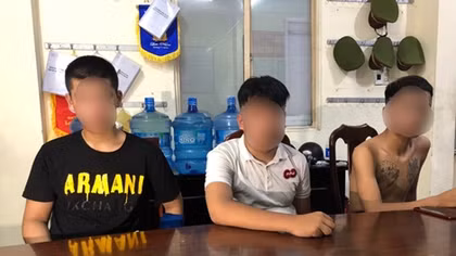 Cảnh sát nổ súng ngăn chặn nhóm thanh niên chém nhau