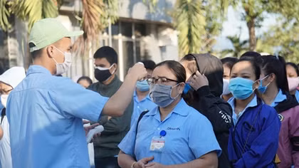 Cấp bách khoanh vùng, dập dịch tại khu vực có 77.000 lao động