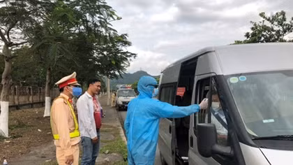 Cách ly thu phí với công dân từ Hà Nội và TP Hồ Chí Minh đến Đà Nẵng 