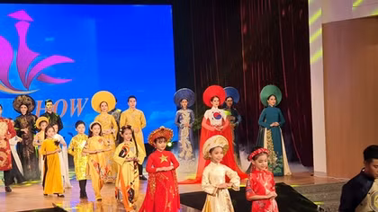 “Áo Dài Show” Đà Nẵng nơi tôn vinh Văn hóa truyền thống Việt