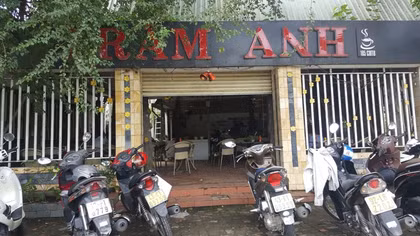 Trộm đột nhập đâm chủ quán cafe trọng thương trong đêm