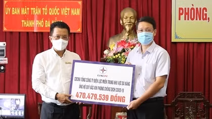 EVNCPC ủng hộ gần 4,3 tỷ đồng quỹ vắc-xin phòng chống dịch COVID-19