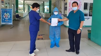  Một Bệnh nhân làm việc tại Vũ trường New Phương Đông mắc COVID-19 khỏi bệnh