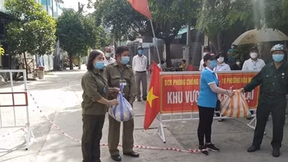 Những cựu chiến binh góp sức chống dịch COVID-19