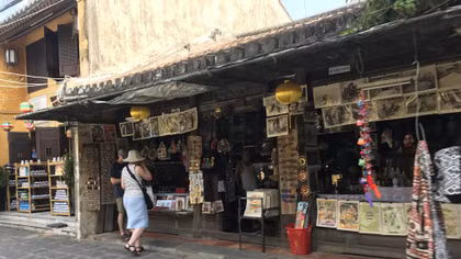 Hội An “quá tải” du khách nhưng lại sụt giảm khách Châu Âu