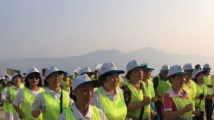 Chạy marathon “Vì sự bình yên của trẻ thơ”