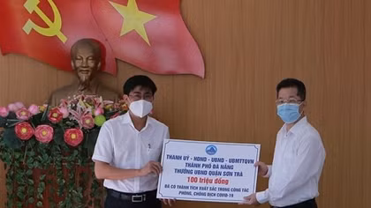 Đà Nẵng thưởng 2 đơn vị có thành tích ngăn chặn điểm nóng COVID-19