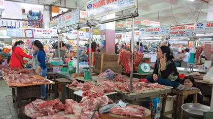 Đà Nẵng khuyến khích người dân dùng thịt heo vì đã đảm bảo an toàn kiểm dịch 