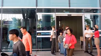 Chủ động kiểm soát các cửa khẩu quốc tế chống bệnh viêm phổi lạ 