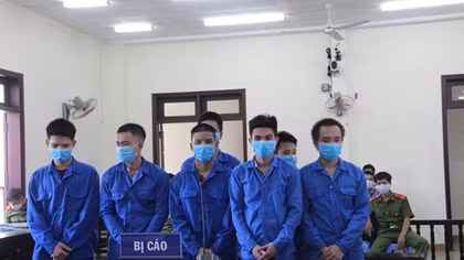 Nhóm thanh niên gây rối trong thời gian cách ly lĩnh án 16 năm tù 