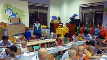 Con người đang hủy diệt lẫn nhau