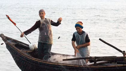 Ðàn bà… đi biển