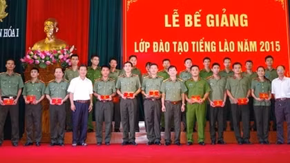 Trường Văn hóa I - Bộ Công an tổ chức Bế giảng lớp đào tạo tiếng Lào