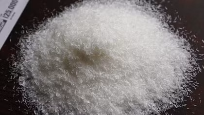 Thu giữ một tấn mì chính nhập lậu 