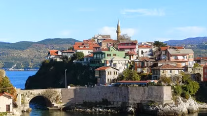 Sinop Thành phố không phân biệt giàu nghèo