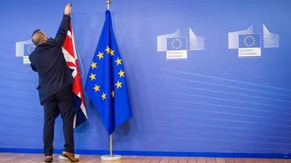 EU chia rẽ vì tiền?