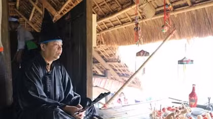 Lễ vía tuổi thơ