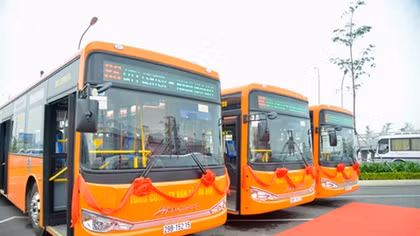 Mở tuyến buýt chất lượng cao Hà Đông - sân bay Nội Bài