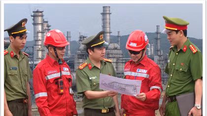 Giữ vững an ninh, xây dựng thế trận lòng dân ở xứ Thanh