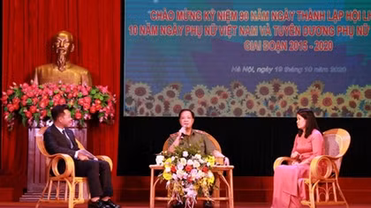 Tuyên dương phụ nữ cảnh vệ tiêu biểu giai đoạn 2015-2020