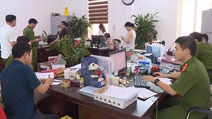 Lập các giao dịch ảo, mua bán hóa đơn quy mô lớn