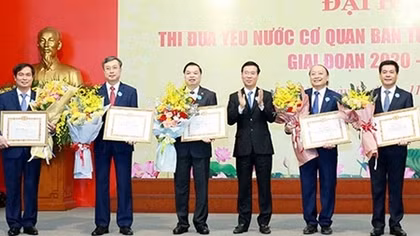 Phát huy sức sáng tạo cá nhân, sức mạnh tập thể trong phong trào thi đua
